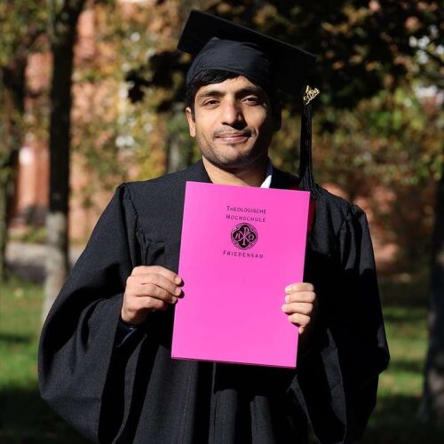 Bhim Prasad, Alumni der Theologischen Hochschule Friedensau